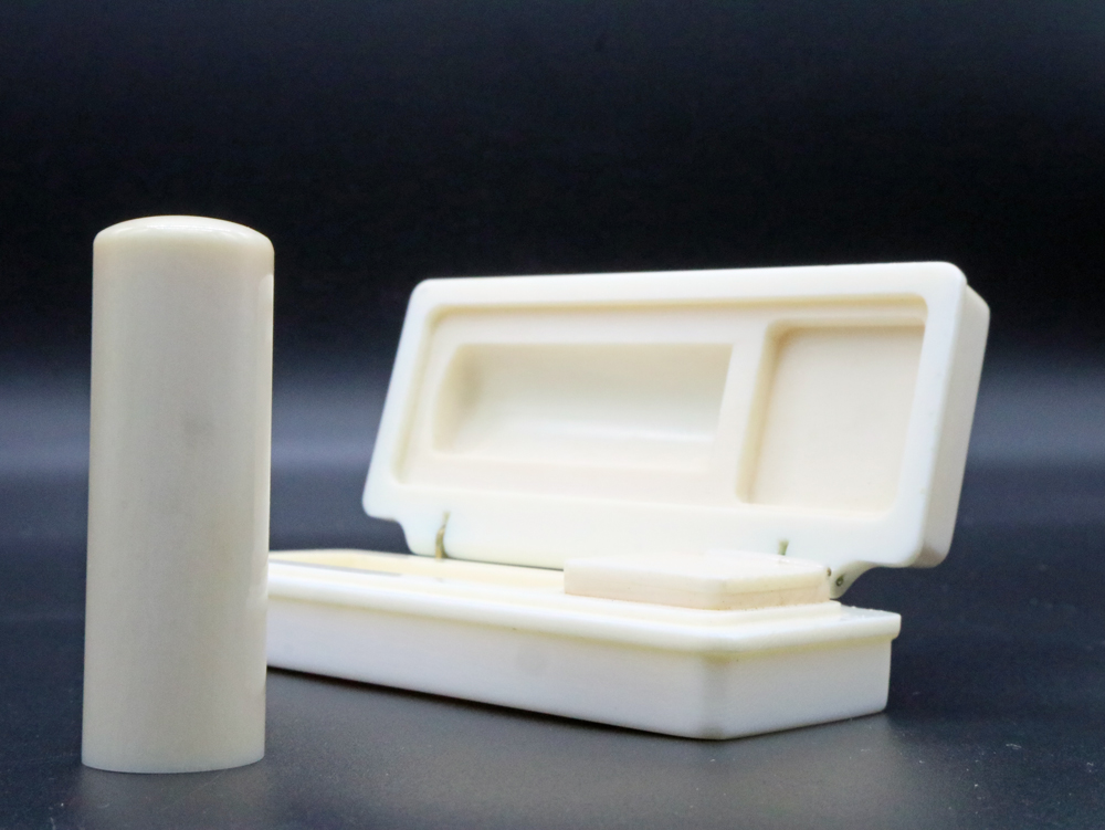 象牙製ケース付き象牙はんこ15㍉丸×45㍉丈